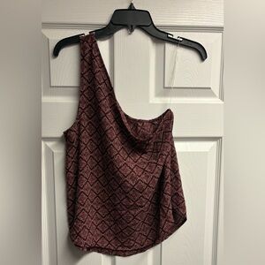 NWT Seven Sisters Geometric One Shoulder Too Size Small